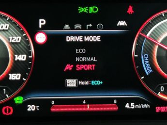 Hyundai Kona 64kWh Premium (10.5kW Charger) (204 ps) - KEYLESS ENTRY - LED - 