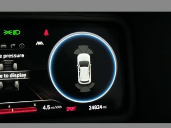 Hyundai Kona 64kWh Premium (10.5kW Charger) (204 ps) - KEYLESS ENTRY - LED - 
