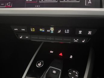 Audi Q4 E-tron 35 Sport 55kWh (170 ps) - BLUETOOTH - CRUISE - SPEED LIMIT RECOG