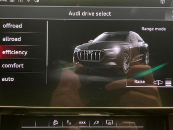 Audi e-tron 55 S line Sportback quattro 95kWh (11kW Charger) (408 ps) - ADJU