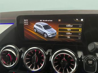 Mercedes-Benz EQA EQA 350 66.5kWh AMG Line (Premium) 4MATIC (292 ps) - ADAPTIVE LI