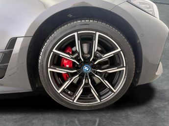 BMW i4 40 83.9kWh M Sport Gran Coupe eDrive (340 ps) - FLEXIBLE CHARGER