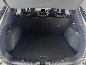 Ford Kuga 2.5h Duratec ST-Line X Edition CVT (190 ps) - BLACK ROOF RAILS