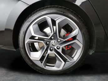 Skoda Octavia 2.0 TSI vRS DSG (245 ps) - KEYLESS ENTRY - LED - SMARTLINK
