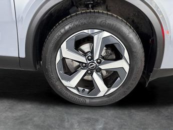 Nissan Qashqai 1.3 DIG-T MHEV N-Connecta XTRON (158 ps) - 360 CAM - LED - REVER