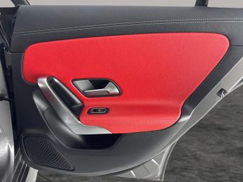 Mercedes-Benz CLA 1.3 CLA250e 15.6kWh AMG Line (Premium Plus) Coupe Plug-in 8G-DCT