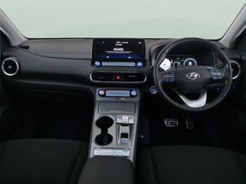 Hyundai Kona 64kWh Premium (10.5kW Charger) (204 ps) - KEYLESS ENTRY - LED - 