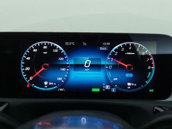 Mercedes-Benz CLA 1.3 CLA250e 15.6kWh AMG Line (Premium Plus) Coupe Plug-in 8G-DCT