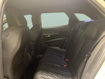 Peugeot 3008 1.6 13.2kWh Allure Premium + Plug-in e-EAT (225 ps) - LANE DEPAR
