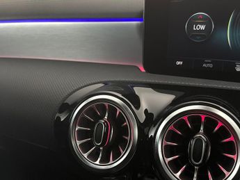 Mercedes-Benz CLA 1.3 CLA180 AMG Line (Premium Plus 2) Coupe 7G-DCT (136 ps) - DRI
