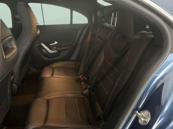 Mercedes-Benz CLA 1.3 CLA180 AMG Line (Premium Plus 2) Coupe 7G-DCT (136 ps) - DRI