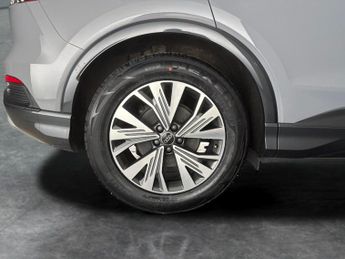 Audi Q4 E-tron 35 Sport 55kWh (170 ps) - BLUETOOTH - CRUISE - SPEED LIMIT RECOG