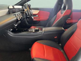 Mercedes-Benz CLA 1.3 CLA250e 15.6kWh AMG Line (Premium Plus) Coupe Plug-in 8G-DCT