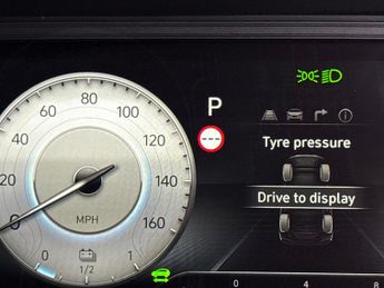 Hyundai Kona 64kWh Ultimate (10.5kW Charger) (204 ps) - HEAT AND COOL SEATS -
