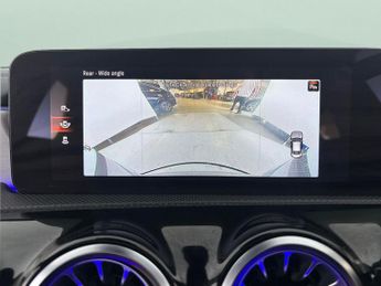 Mercedes-Benz CLA 1.3 CLA250e 15.6kWh AMG Line (Premium Plus) Coupe Plug-in 8G-DCT