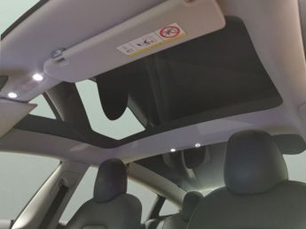 Tesla Model 3 (Dual Motor) Long Range 4WDE (346 ps) - ADAPTIVE CRUISE - HEATED