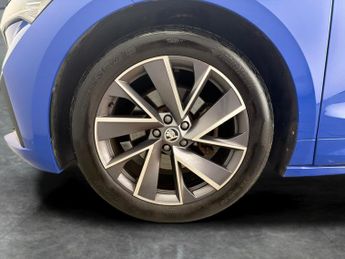 Skoda Enyaq iV 82kWh 80 SportLine (DC125kW) (204 ps) - CONVENIENCE PACK - CL