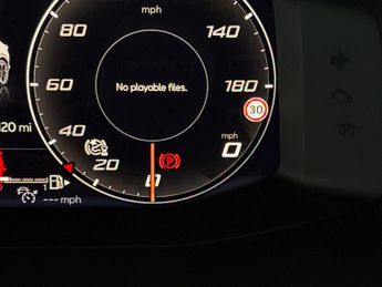 Cupra Formentor 1.4 eHybrid 12.8kWh V1 Plug-in DSG (204 ps) - KEYLESS ENTRY - LE