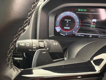 Nissan Qashqai 1.3 DIG-T MHEV N-Connecta XTRON (158 ps) - INTELLIGENT LANE INTE