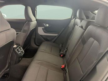 Polestar Polestar 2 Single Motor 69kWh Standard Range Fastback FWD (231 ps) - PARK A