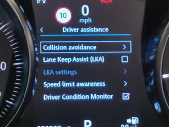 Jaguar E-pace 2.0 D150 R-Dynamic S AWD (150 ps) - REV CAM - SAT NAV - KEYLESS 