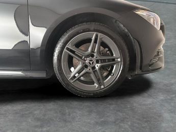 Mercedes-Benz CLA 1.3 CLA250e 15.6kWh AMG Line (Premium Plus) Coupe Plug-in 8G-DCT
