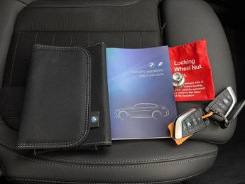 BMW i4 40 83.9kWh Sport Gran Coupe eDrive (340 ps) - CARPLAY - PARK ASS