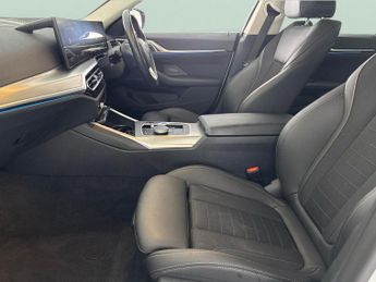BMW i4 40 83.9kWh Sport Gran Coupe eDrive (340 ps) - CARPLAY - PARK ASS