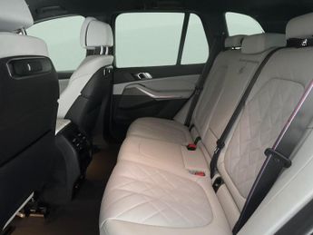BMW X5 xDrive50e M Sport [Tech/Pro Pack] - DRIVING ASSISTANT - PERFORMA