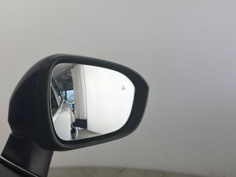 Nissan Qashqai 1.3 DIG-T MHEV N-Connecta XTRON (158 ps) - INTELLIGENT LANE INTE