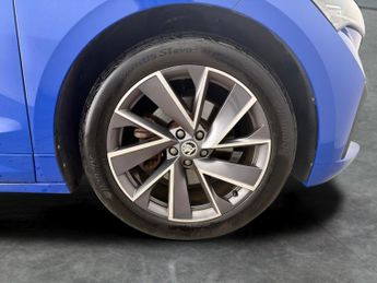 Skoda Enyaq iV 82kWh 80 SportLine (DC125kW) (204 ps) - CONVENIENCE PACK - CL