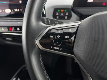 Volkswagen ID.3 Pro Performance 58kWh Family (204 ps) - KEYLESS ENTRY - REVERSE 