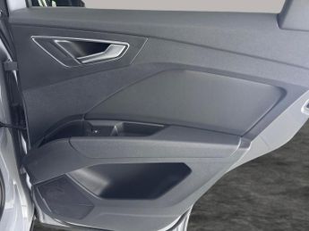 Audi Q4 E-tron 40 S line 82kWh (204 ps) - CARPLAY - LED - GOOGLE MAPS