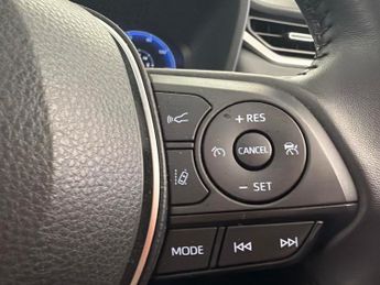 Toyota RAV4 2.5 VVT-h GPF Icon CVT (218 ps) - LANE TRACE ASSIST - LANE DEPAR
