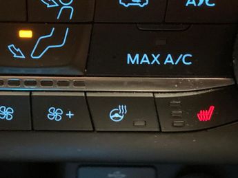 Ford Kuga 2.5h Duratec ST-Line X Edition CVT (190 ps) - NAV - HEATED STEER