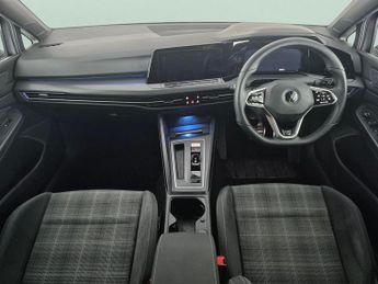 Volkswagen Golf 2.0 TDI GTD DSG (200 ps) - LED - ALCANTARA - HEATED STEERING