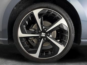 Seat Ibiza 1.0 TSI FR Sport DSG (115 ps) - LED - NAV - BLUETOOTH