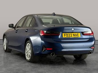 BMW 3 Series 2.0 330e 12kWh SE Pro Plug-in (292 ps) - PERFORMANCE CONTROL