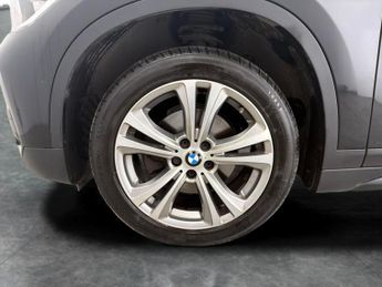 BMW X1 2.0 18d Sport xDrive (150 ps) - PARK SENSORS - REVERSE CAM