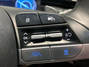 Hyundai Tucson 1.6 h T-GDi Ultimate (230 ps) - KEYLESS ENTRY - REVERSE CAM - NA