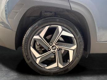 Hyundai Tucson 1.6 h T-GDi Ultimate (230 ps) - KEYLESS ENTRY - REVERSE CAM - NA