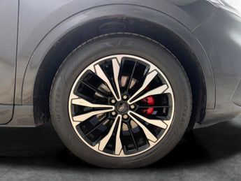 Ford Kuga 2.5h Duratec ST-Line X Edition CVT (190 ps) - NAV - HEATED STEER