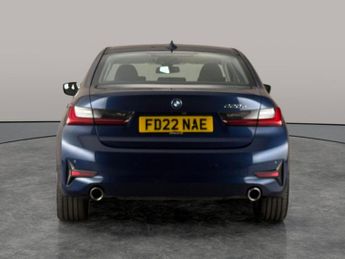 BMW 3 Series 2.0 330e 12kWh SE Pro Plug-in (292 ps) - PERFORMANCE CONTROL