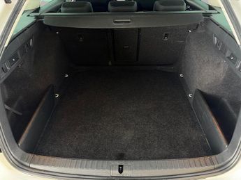 Skoda Octavia 1.0 TSI e-TEC MHEV SE Technology DSG (110 ps) - NAV - PARK SENSO