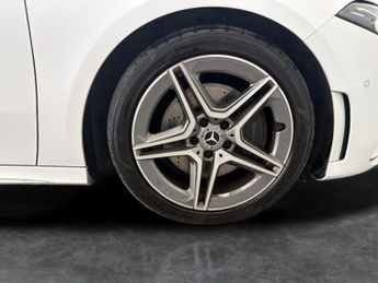 Mercedes-Benz A Class 2.0 A220d AMG Line (Executive) 8G-DCT (190 ps) - SELF PARK - REV