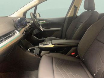 BMW 2 Series Active Tourer 1.5 225xe 16.3kWh Luxury Plug-in DCT 4WD (245 ps) - LED - REVERS