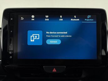 Toyota Yaris 1.5 VVT-h Design E-CVT (116 ps) - LANE DEPARTURE  - BLUETOOTH
