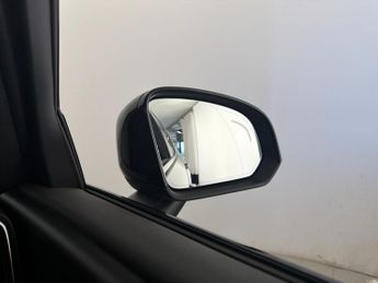 Volvo XC40 Recharge Twin 82kWh Plus AWD (408 ps) - KEYLESS ENTRY - PARK ASS