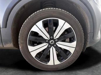 Volvo XC40 Recharge Twin 82kWh Plus AWD (408 ps) - KEYLESS ENTRY - PARK ASS