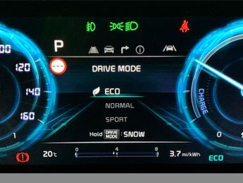Kia Niro 64.8kWh 4 (201 bhp) HEATED SEATS - HEATED WHEEL - LEATHER - ADAP